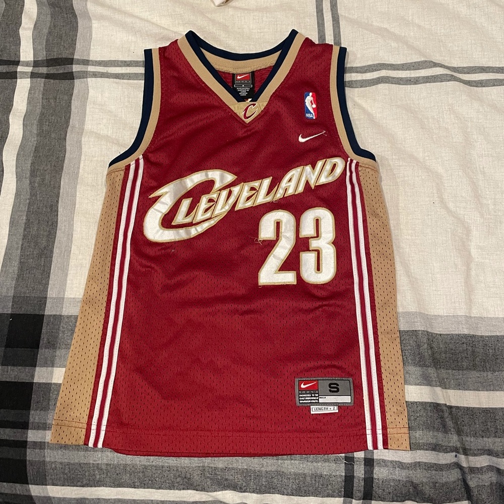 LeBron James Cleveland Basketball Jersey